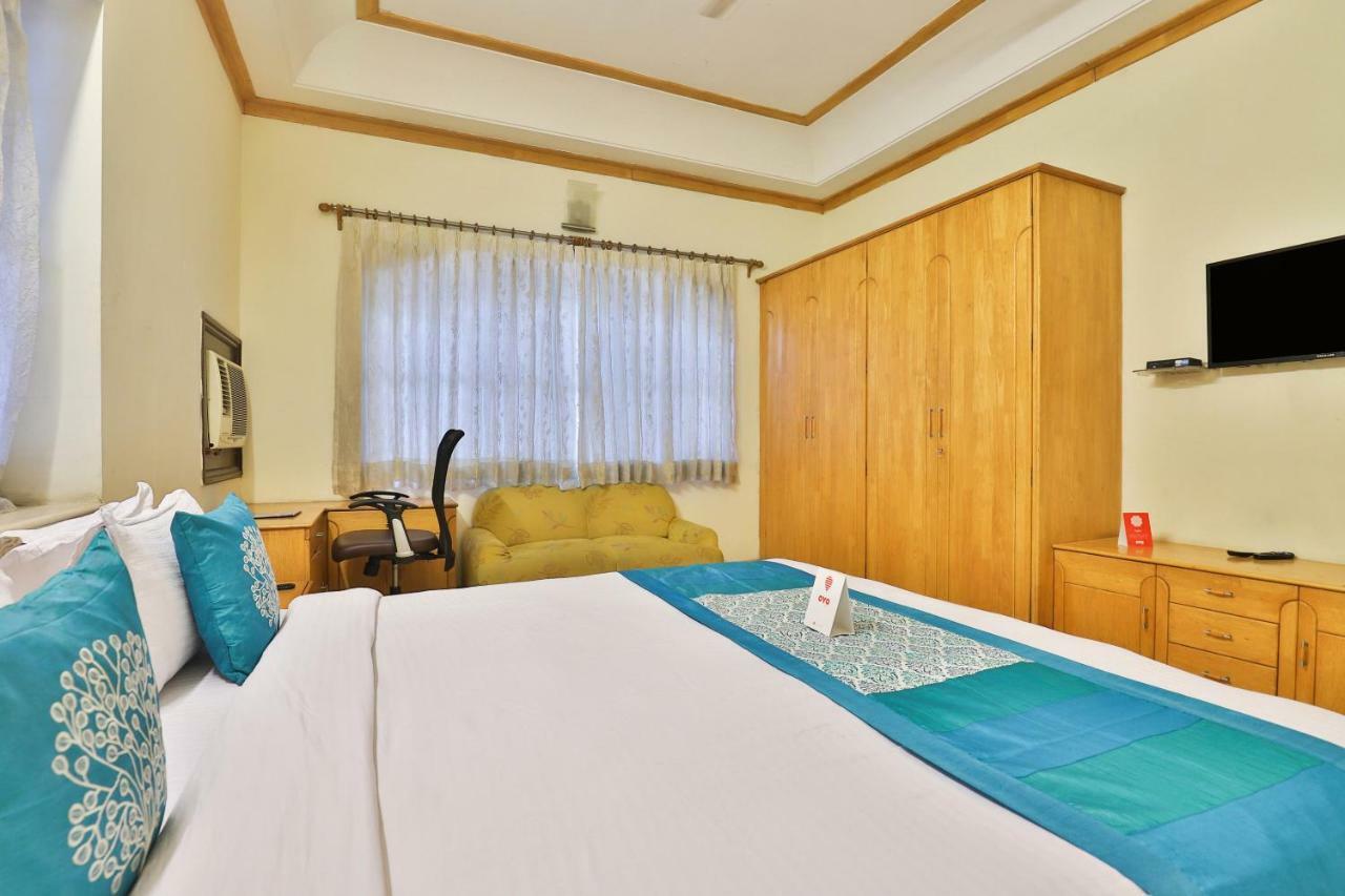 Oyo 8949 Atman Bungalows Ahmedabad Esterno foto